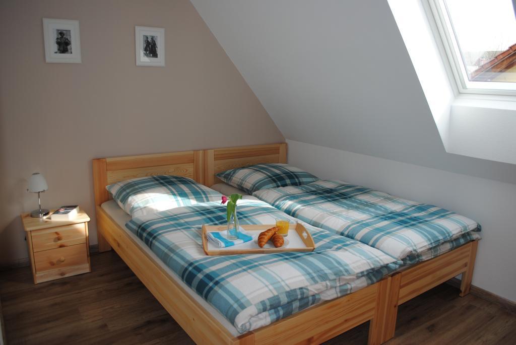 Niederzimmern Ferienwohnung An Der Gramme מראה חיצוני תמונה