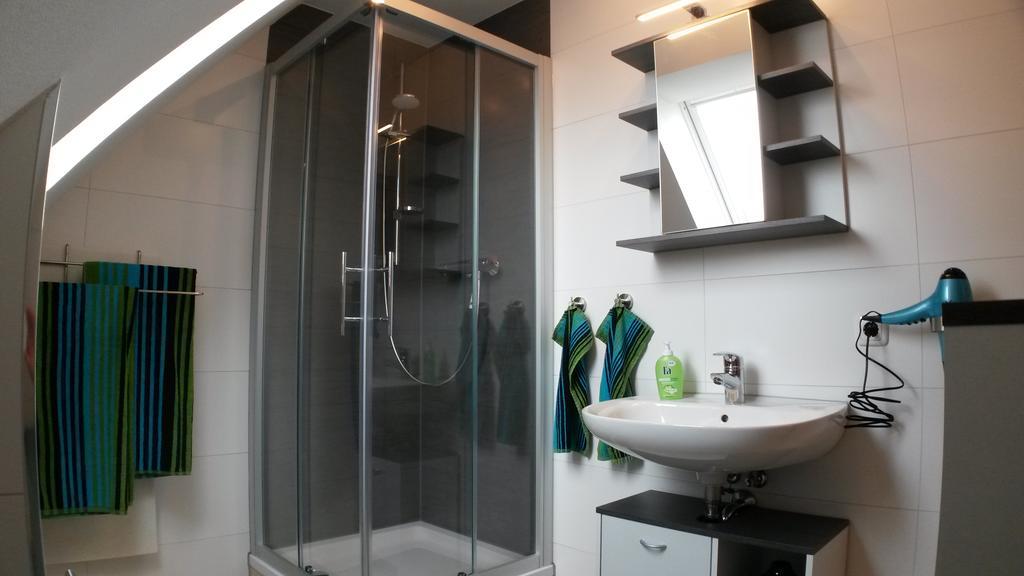 Niederzimmern Ferienwohnung An Der Gramme מראה חיצוני תמונה